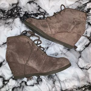 Madden girl taupe booties